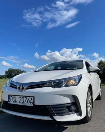 Toyota Corolla cena 67000 przebieg: 75000, rok produkcji 2018 z Mońki małe 37